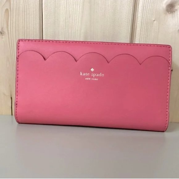 kate spade pink Scalloped Magnolia Street Braylon Bifold Wallet *PLEASE READ* - Picture 2 of 7